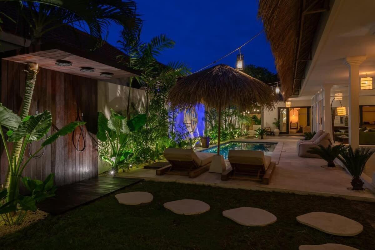 The Jungle - Luxurious & Tropical Concept - 3Br - Central Canggu Exterior foto