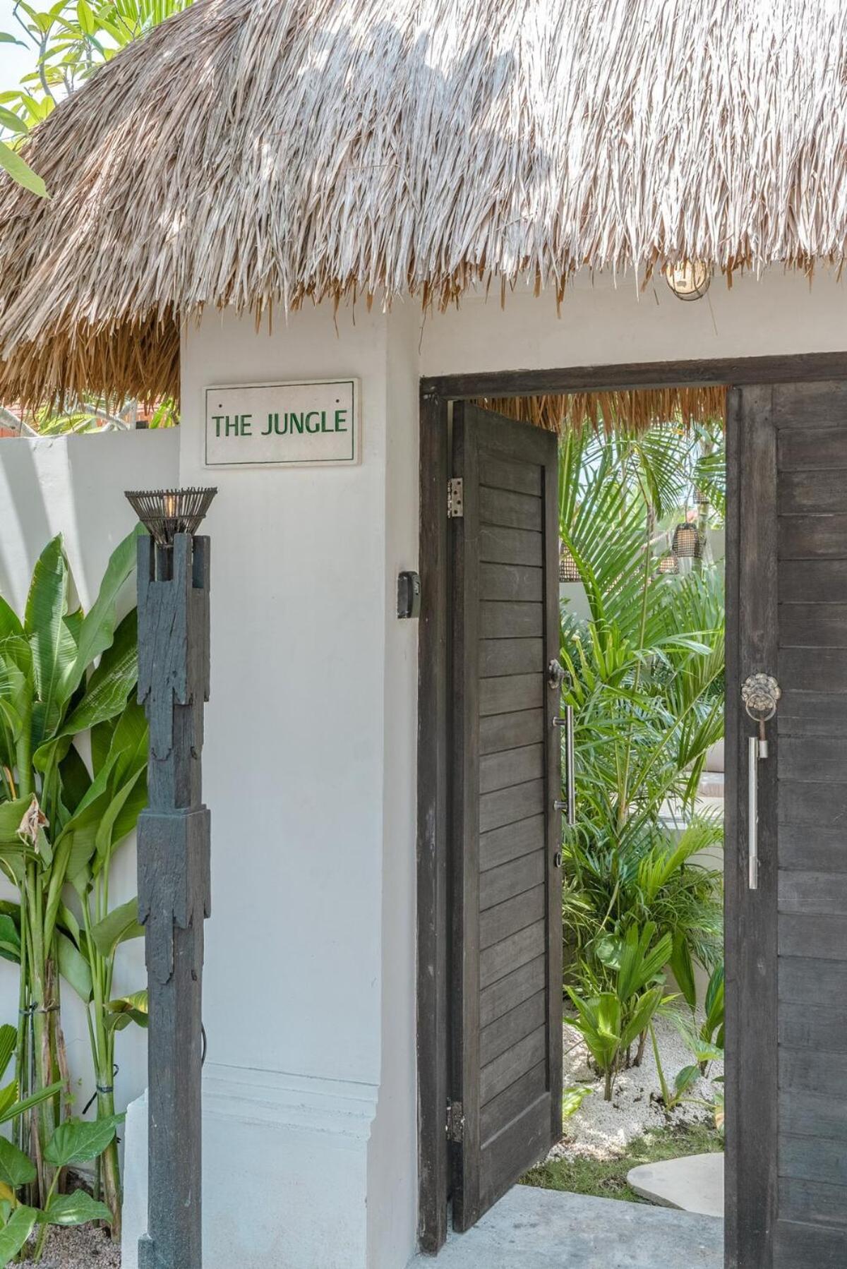 The Jungle - Luxurious & Tropical Concept - 3Br - Central Canggu Exterior foto